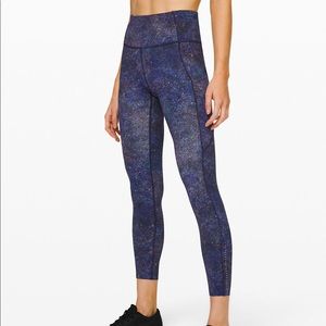 Lululemon Fast and Free 25” size 4